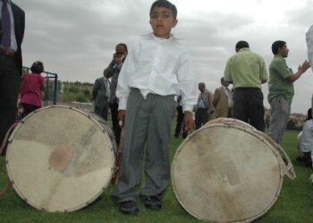 Mahalli Sanatçılarımız Büyük sıkıntı yaşıyor.