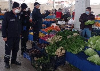 Zabıta Ekiplerinden Maske – Mesafe Denetimi Aralıksız Devam Ediyor.