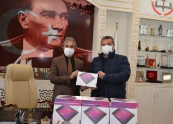 Sadettin Saran’dan Kırıkkale’de eğitime destek.