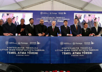 Varank, Türkiye’nin ilk lityum demir fosfat batarya fabrikasının temelini attı.