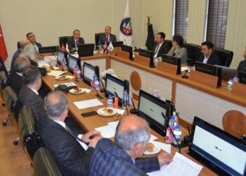 “Gençlerimiz teknolojiyi kullanarak proje üretsin istiyoruz”