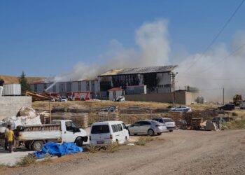 Mermi kovanı üreten fabrikada büyük yangın