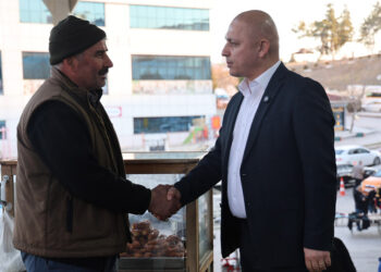 Kırıkkale Belediyesi’nden Emekli ve Engelliye Pazar Desteği