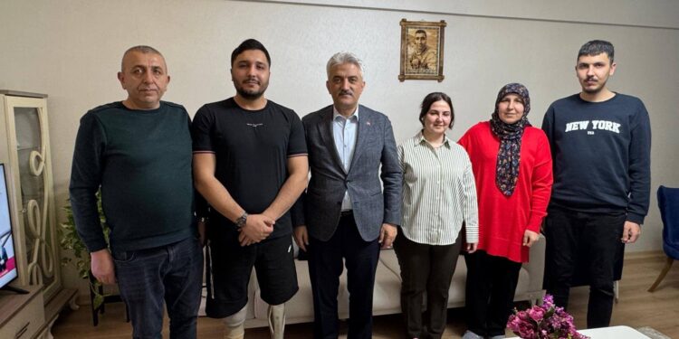 Kırıkkale Valisi Mehmet Makas’tan Gazi Ailesine İftar Ziyareti